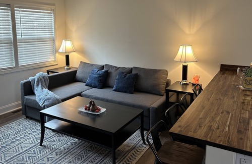 Paw Creek House | Home away from home. Less than 10 minutes to City!