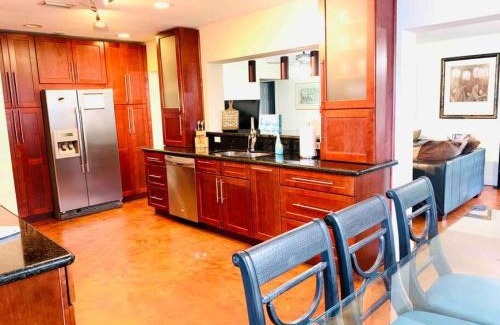 Olympia Heights House | HOME AWAY FROM HOME Near Airport and Malls and Highways