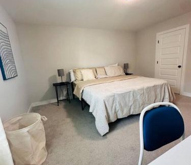 Arlington Apartment | Home away from home - Near Blue Oval City