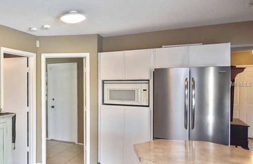South Venice House | Home away from home! Star of Venice! Heated pool, close to beach! Pet-friendly