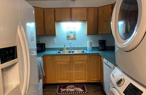 Russian Jack Park Apartment | Home Away From Home