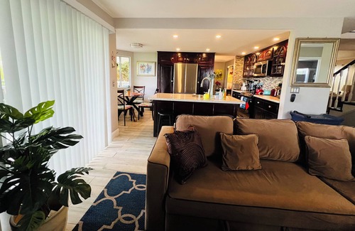 Canyon Lake House | Home away from Home.Family & Pet friendly30+days