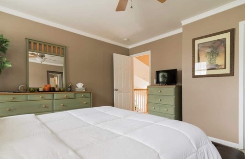 Charlotte House | Home Away from Home!