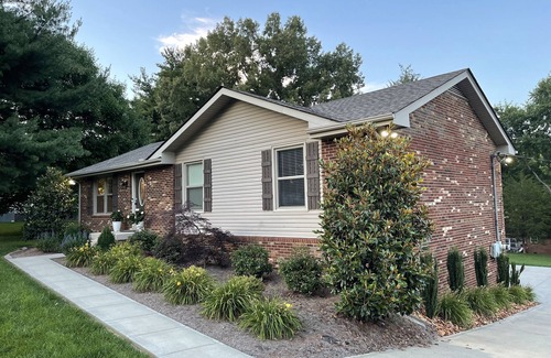 Clarksville House | Home away from home 37043