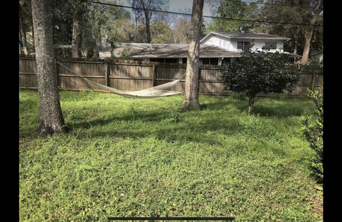 Gainesville House | Home away from home
