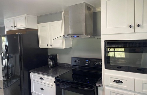 Greeneville House | Home Away from Home