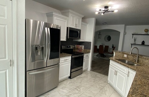 Haines City House | Home Away from Home