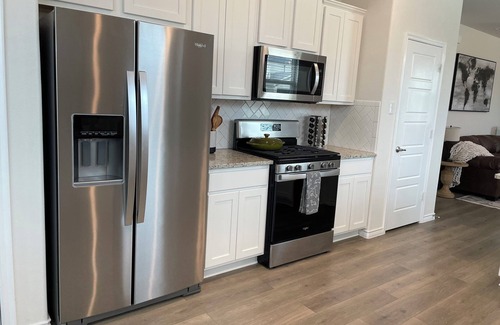 Lincoln Park House | Home Away From Home- While Away II