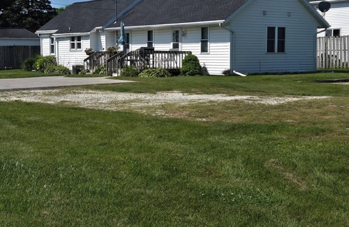 Manitowoc House | Home Away from Home