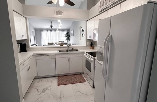 North Naples Condo | Home away from home