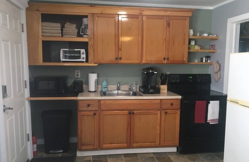 North Troy Apartment | Home Away From Home, Newly Renovated Apartment