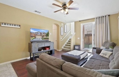 Stockton House | Home away from home