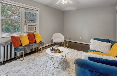Takoma Park Apartment | Home away from home in the heart of Takoma Park