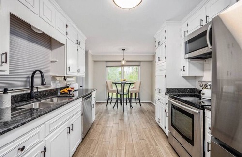 Macon House | Home Away From Home · Where Luxury Meets Comfort