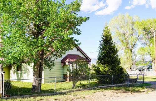 Walden House | Home away from town but in town