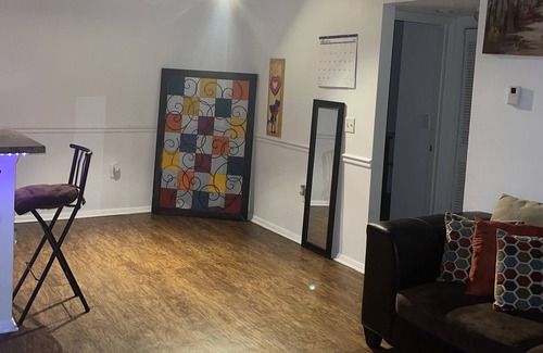 North Lauderdale Apartment | HOME AWAY FROM HOME