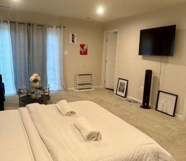 Fort Meade Apartment | Home Away