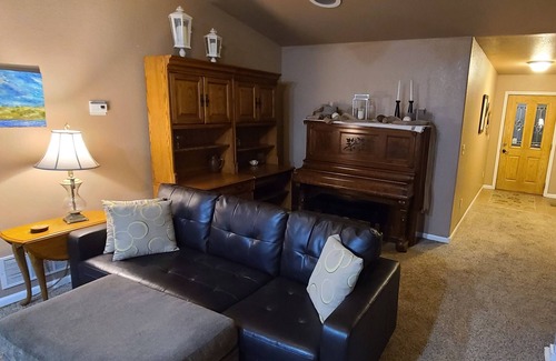 Colonial Pine Hills House | Home Base for Black Hills fun.