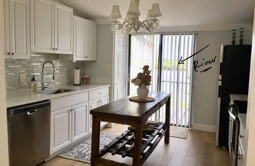 North Causeway Condo | Home Base for New Smyrna Adventures