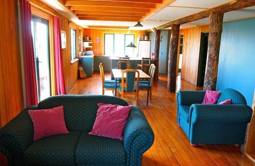 Mokihinui House | Home by the Beach with sensational view! Pet-friendly.