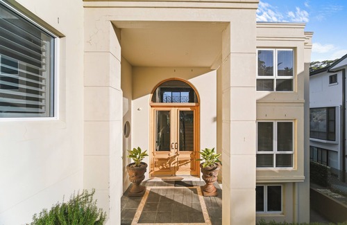 Seaforth House | Home by the Harbor on Sydney's Northern Beaches