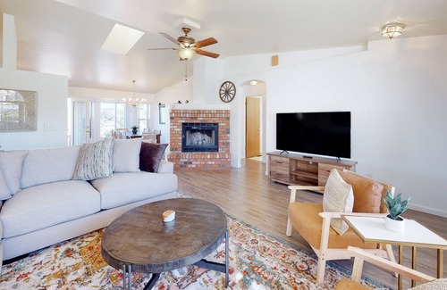 Prescott House | Home close to downtown with mtn views, deck, fenced backyard, fast WiFi, W/D, AC