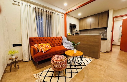 Indore Apartment | Home Escape 1BHK Retreat Nr Saket Square
