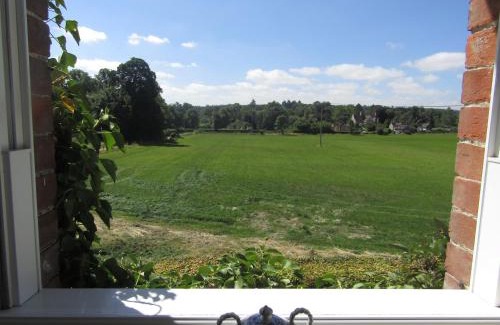 Bishopstrow Bed & Breakfast | Home Farm Boreham