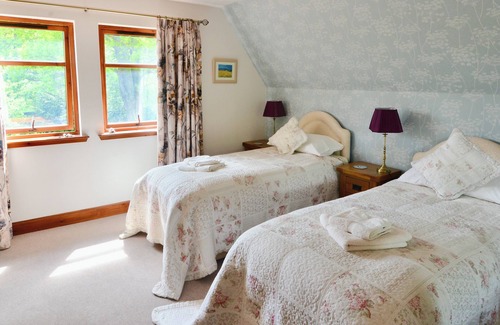Marybank Bed & Breakfast | Home Farm
