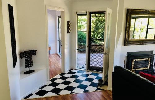 Chum Creek Bed & Breakfast | Home Farm Healesville