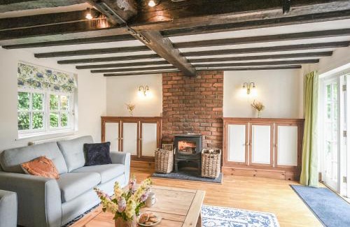 Eaton Mascott House | Home Farm House