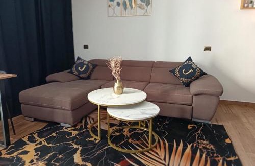 Oleggio Apartment | Home Faty Fleur J&F