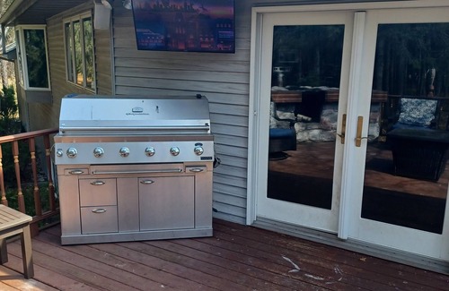 Stevens Point House | Home for rent during 2025 NFL Draft. 90 minute drive to Green Bay