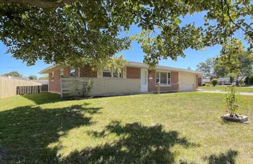 Englewood House | Home for the Family