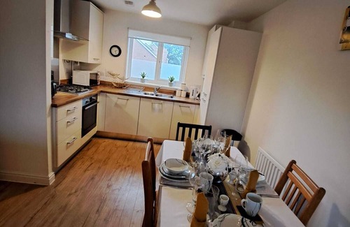 Bobbing Apartment | Home from Home Apartment 10 minutes to Sheerness Beach and Rochester Castle