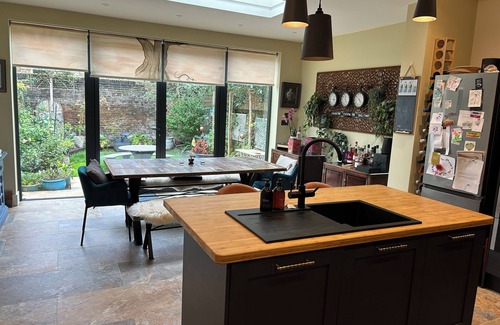 Ravenscourt Park House | HOME FROM HOME IN HAMMERSMITH