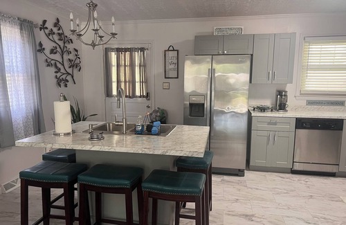 Danville House | Home Getaway