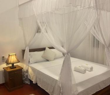 Kamburugamuwa Apartment | Home Guard Villa