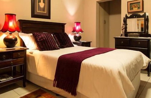 Rustenburg House | Home Guesthouse