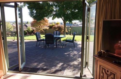 Hamilton Bed & Breakfast | Home Hospitality Hamilton