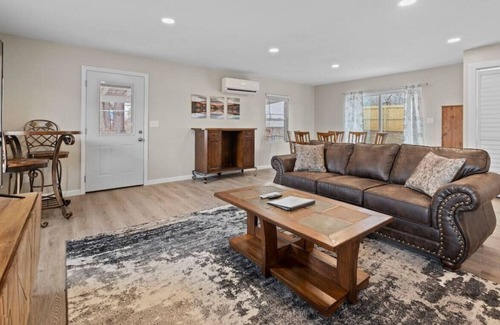 Oakley House | Home in Asheville Minutes to Downtown