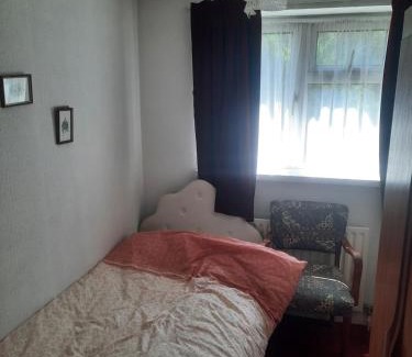 Winshill House | Home in Burton On Trent