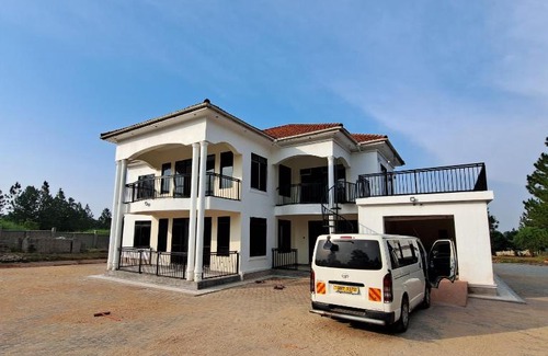 Kamuli House | Home in Butabala