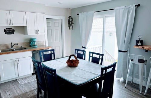 Empire House | Home in Downtown Empire! Walk to the beach!