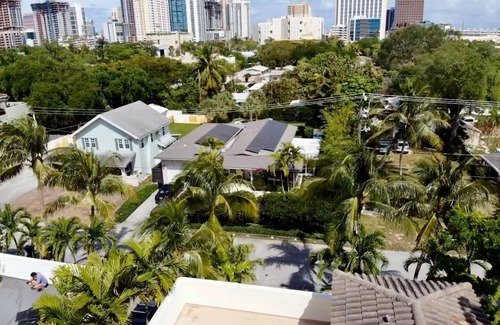 Tarpon River House | Home in Fort Lauderdale with POOL and ROOFTOP
