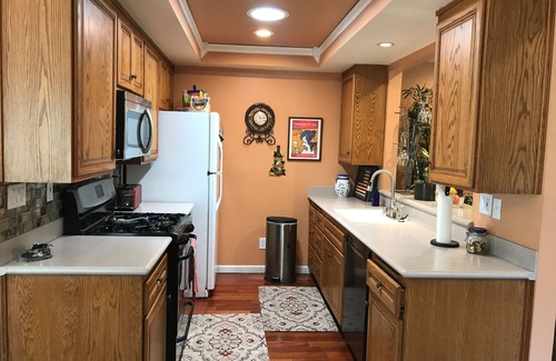 Ranchos House | Home in friendly neighborhood near Disneyland and Beaches