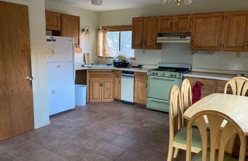 Silver City House | HOME IN HOT SPRINGS!