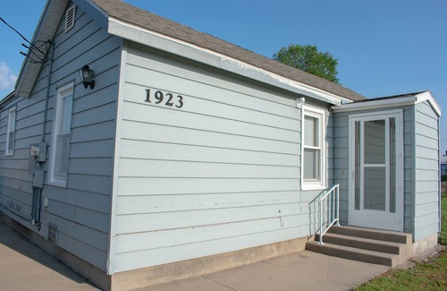 Great Bend House | Home in Kansas Ave