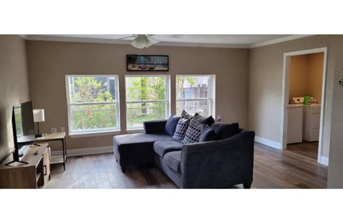 Bellview House | Home in Pensacola family friendly
