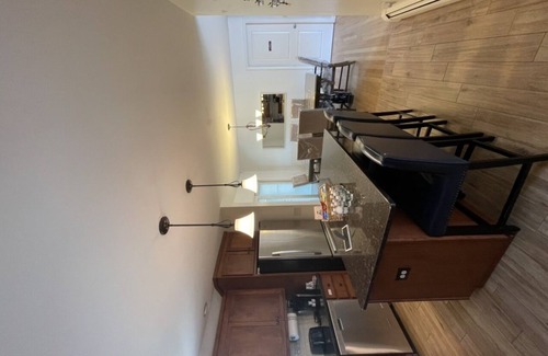 Stratford House | Home in Stratford